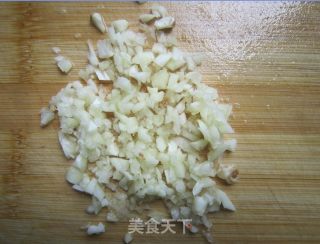 米醋小黄瓜的做法步骤：2
