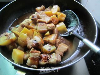 土豆烧肉的做法步骤：10