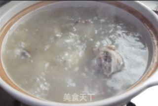 粉葛猪骨汤的做法步骤：5