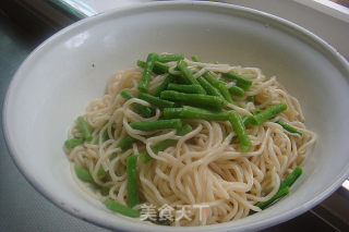 【麻香的麻酱荆芥凉面】的做法步骤：1