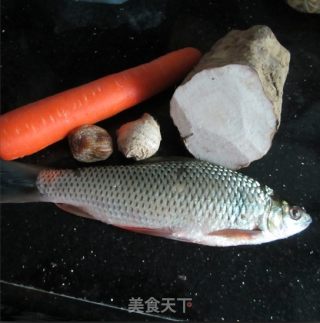 鲮鱼粉葛胡萝卜汤的做法步骤：1
