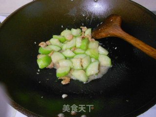 虾仁丝瓜的做法步骤：6