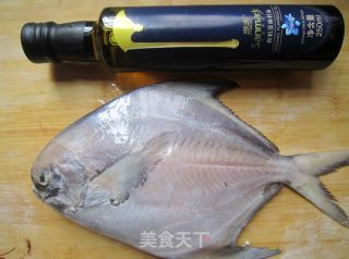 清蒸鲳鱼的做法步骤：1