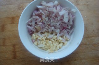 【豆豉香菇酱】（舍得放料才好吃）的做法步骤：3
