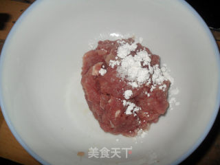 香菇肉饼汤的做法步骤：3