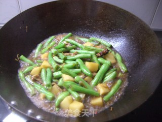 酱焖豆角土豆的做法步骤：9