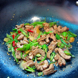 鲜辣椒炒腰花的做法步骤：12