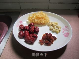 甜而不腻的糖水的做法步骤：3