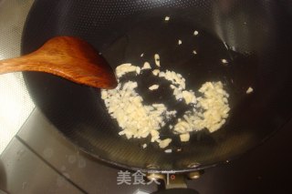 清清爽爽的-【蒜蓉丝瓜】的做法步骤：3