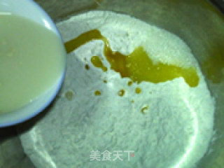 双色馒头第三磕：黑芝麻双色馒头的做法步骤：3