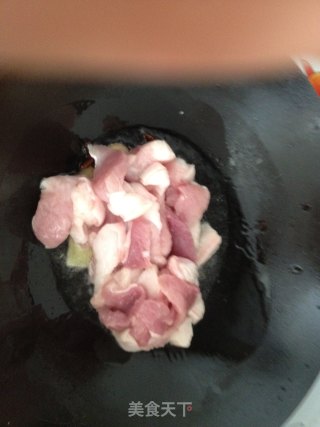 豇豆烧肉的做法步骤：3