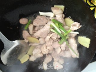 豇豆烧肉的做法步骤：4
