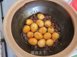 红烧迷你蛋的做法步骤：5