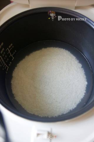 流传民间的元代宫廷食疗秘方：益肾补虚的枸杞鸡肾双麦粥的做法步骤：1