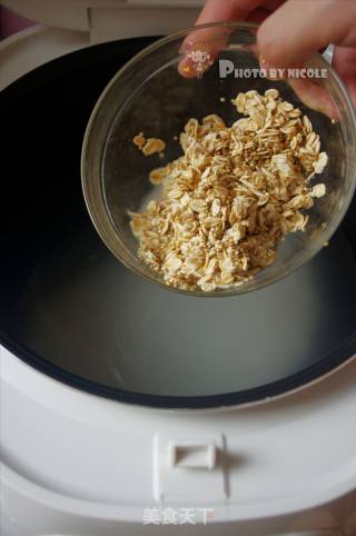 流传民间的元代宫廷食疗秘方：益肾补虚的枸杞鸡肾双麦粥的做法步骤：3