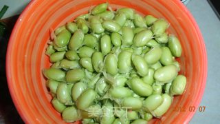 毛豆米瘦肉汤的做法步骤：2