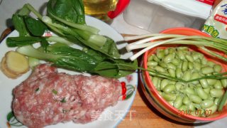 毛豆米瘦肉汤的做法步骤：3