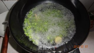 毛豆米瘦肉汤的做法步骤：6