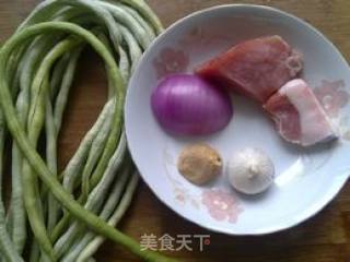 肉末炒豆角的做法步骤：1