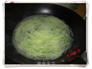 爽口瓜皮的做法步骤：2