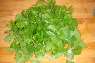 味道独特的【凉拌荆芥】的做法步骤：4