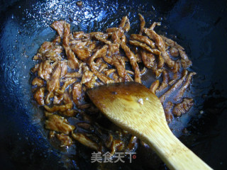 京酱肉丝的做法步骤：7