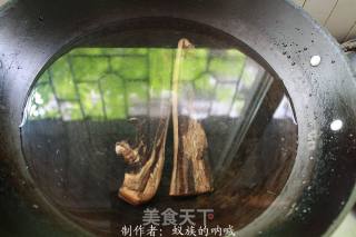 青蒜炒腊肉的做法步骤：2