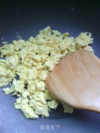 家常小菜——鸡蛋炒丝瓜的做法步骤：4