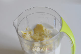 巨简单的榴莲冰激凌的做法步骤：1