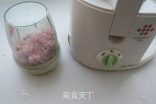 流着汤汁的煎饺——蟹肉皮冻煎饺的做法步骤：5