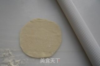 流着汤汁的煎饺——蟹肉皮冻煎饺的做法步骤：12
