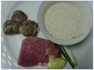 开胃健脾陈肾粥的做法步骤：1