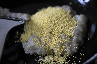 老婆饼的做法步骤：4