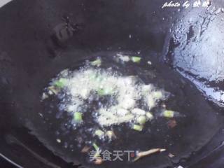 熏牛肉烧番茄的做法步骤：4