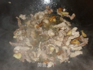 苦瓜炒肉丝的做法步骤：5
