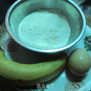 香蕉煎饼的做法步骤：1