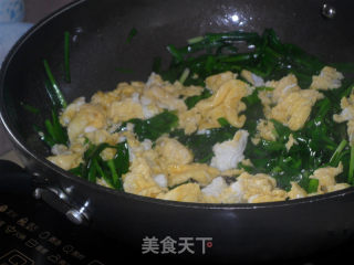 韭菜炒蛋的做法步骤：4