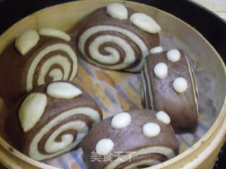 花样可可双色馒头的做法步骤：15
