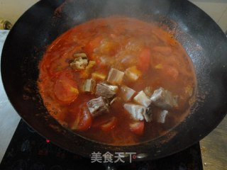 西红柿炖牛腩的做法步骤：7