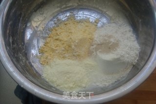 【玉米豆沙黄金大饼】的做法步骤：1