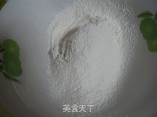 千叶纹蛋糕卷【花纹画反啦】的做法步骤：1