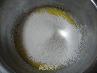 千叶纹蛋糕卷【花纹画反啦】的做法步骤：4