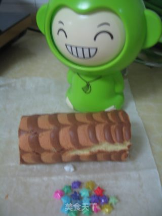 千叶纹蛋糕卷【花纹画反啦】的做法步骤：15