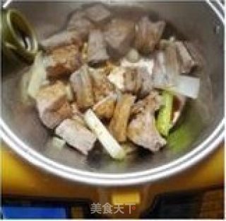 非油炸更健康-无锡排骨的做法步骤：5