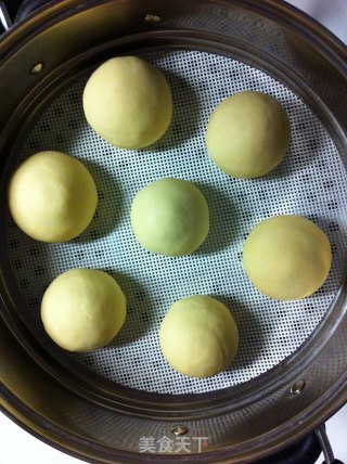 玉米发糕的做法步骤：1