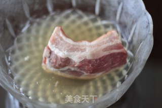 红烧肉的做法步骤：1
