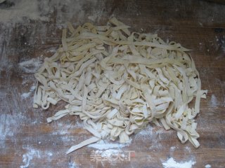 鸡蛋手工面的做法步骤：10