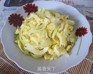 【洋葱炒蛋】“把洋葱的甜味释放出来”的做法步骤：6