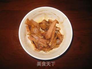长豆角炒肉丝的做法步骤：1