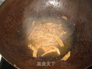 长豆角炒肉丝的做法步骤：7